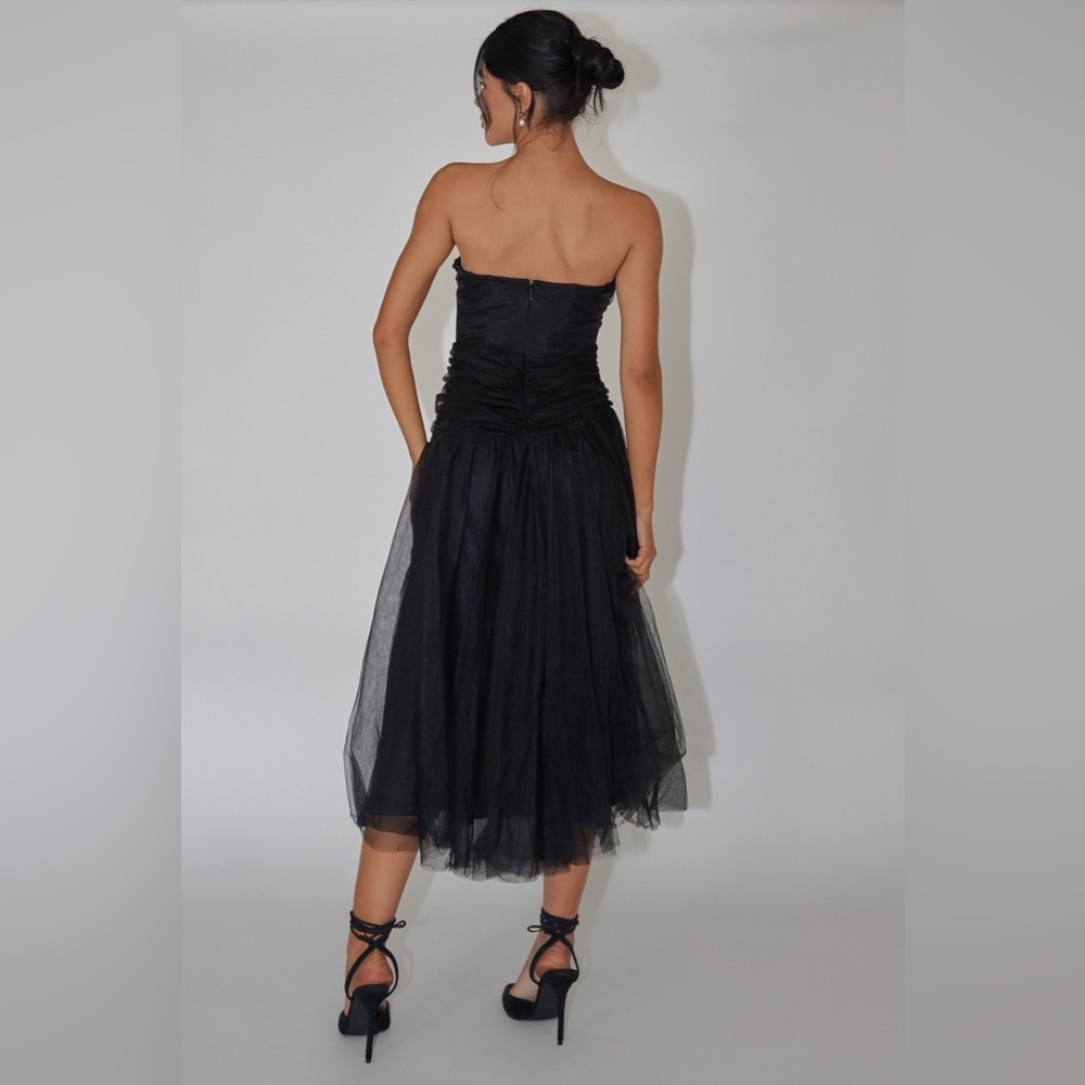 SELFIE LESLIE NWT SAINTS SECRETS DAPHNIE DROP WAIST TULLE MIDI DRESS - Picture 3 of 7